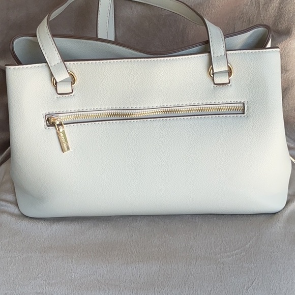 Anne Klein Off White and Gold Shoulder Bag with Chain Details Like New! - Picture 4 of 14